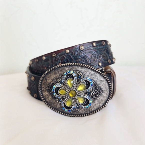 Leather Embossed Rose Jewel Western Teal Studded Belt - Picture 2 of 10